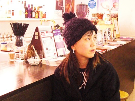 ニブロール：小部屋から見る展示と身体の関係性『スモール・アイランド』