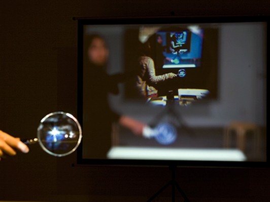 宇川直宏、狩野志歩、牧野貴、渡辺水季らが映像作品展示『イマジネーション/視覚と知覚を超える旅』開催