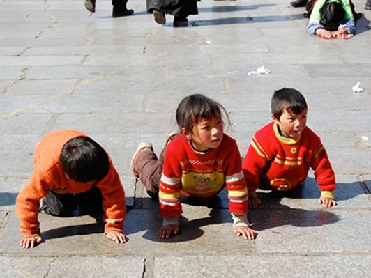 『風の馬』チベット連載第9回：モーリー・ロバートソンの『チベット・リアルタイム vol.4』【動画付き】