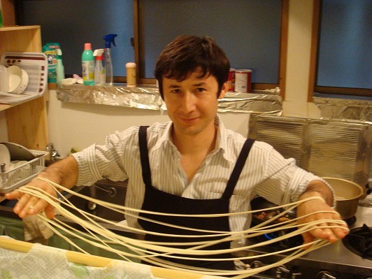 ラーメン界に新たなブーム到来!?　麺料理の元祖、ウイグル料理「ラグメン」を食べてみよう