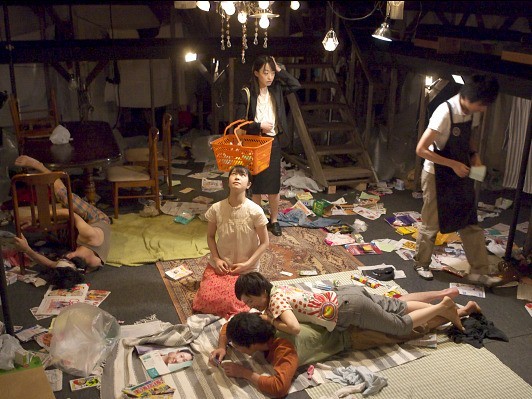 演劇クロスレビュー！新世代劇作家が見る現代の“リアル”とは？サンプル「あの人の世界」に5名様招待！