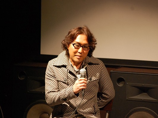 「いろいろなジャンルの音楽を組合せた〈遊牧民〉のような音楽」─トベタ・バジュン『African Mode』体感試聴会クロスレビュー