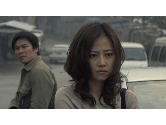 [CINEMA]「人間の本質である、社会の制度や仕組みには収まりきれない自由や業。そこに愛が生まれる」『スプリング・フィーバー』クロスレビュー