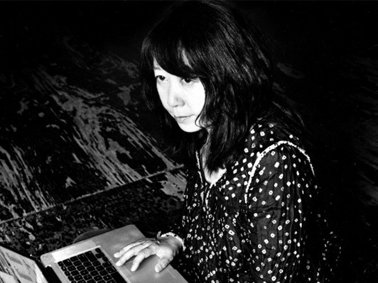 「反骨の精神、皮肉、江戸時代のアバンギャルドなところに惹かれる」モリイクエのアニメーションライブ『黄表紙プロジェクト』