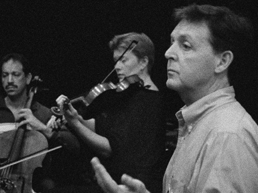 [CINEMA]ビック・アーティストが競演した一大イベントの舞台裏に迫る『ポール・マッカートニー THE LOVE WE MAKE』レビュアー募集