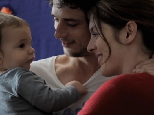 わたしたちが本当に求めるのは闘い続けること、一方向の流れを逆流し続けること