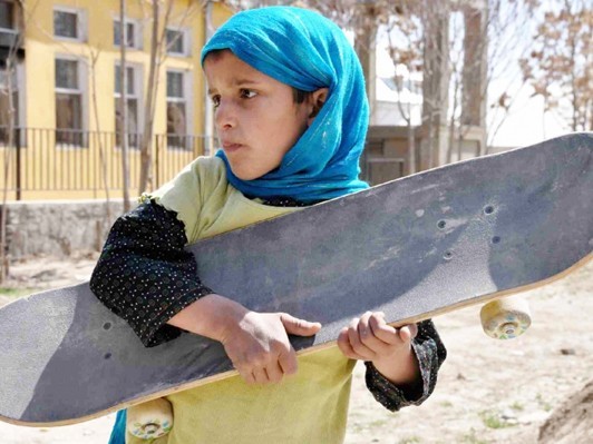 スケボーでアフガニスタンの子どもたちを救う『スケーティスタン』ほかUNHCR難民映画祭注目作