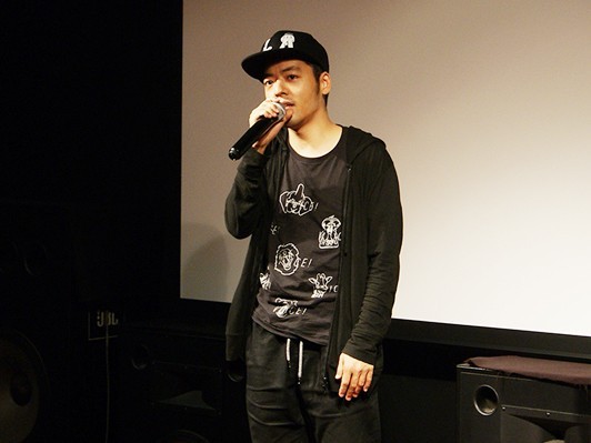 『兵士A』七尾旅人が演じる、数十年ぶりに現れるかもしれない一人目の戦死自衛官 『兵士A』七尾旅人が演じる、数十年ぶりに現れるかもしれない一人目の戦死自衛官