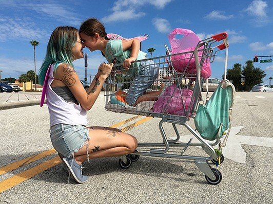 インスタからキャスト発掘！過酷な現実を鮮やかに描く『フロリダ・プロジェクト』