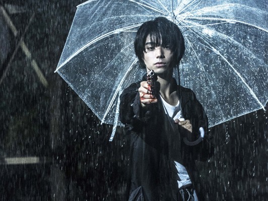 どこにでもいるヤツが拳銃拾ったら？村上虹郎が愛おしく圧倒的な存在感で魅せる『銃』