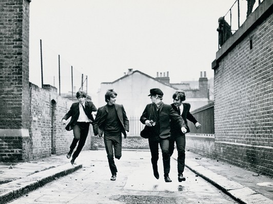 「ビートルズがいた世界」を劇場で堪能！『ハード・デイズ・ナイト』55周年記念上映